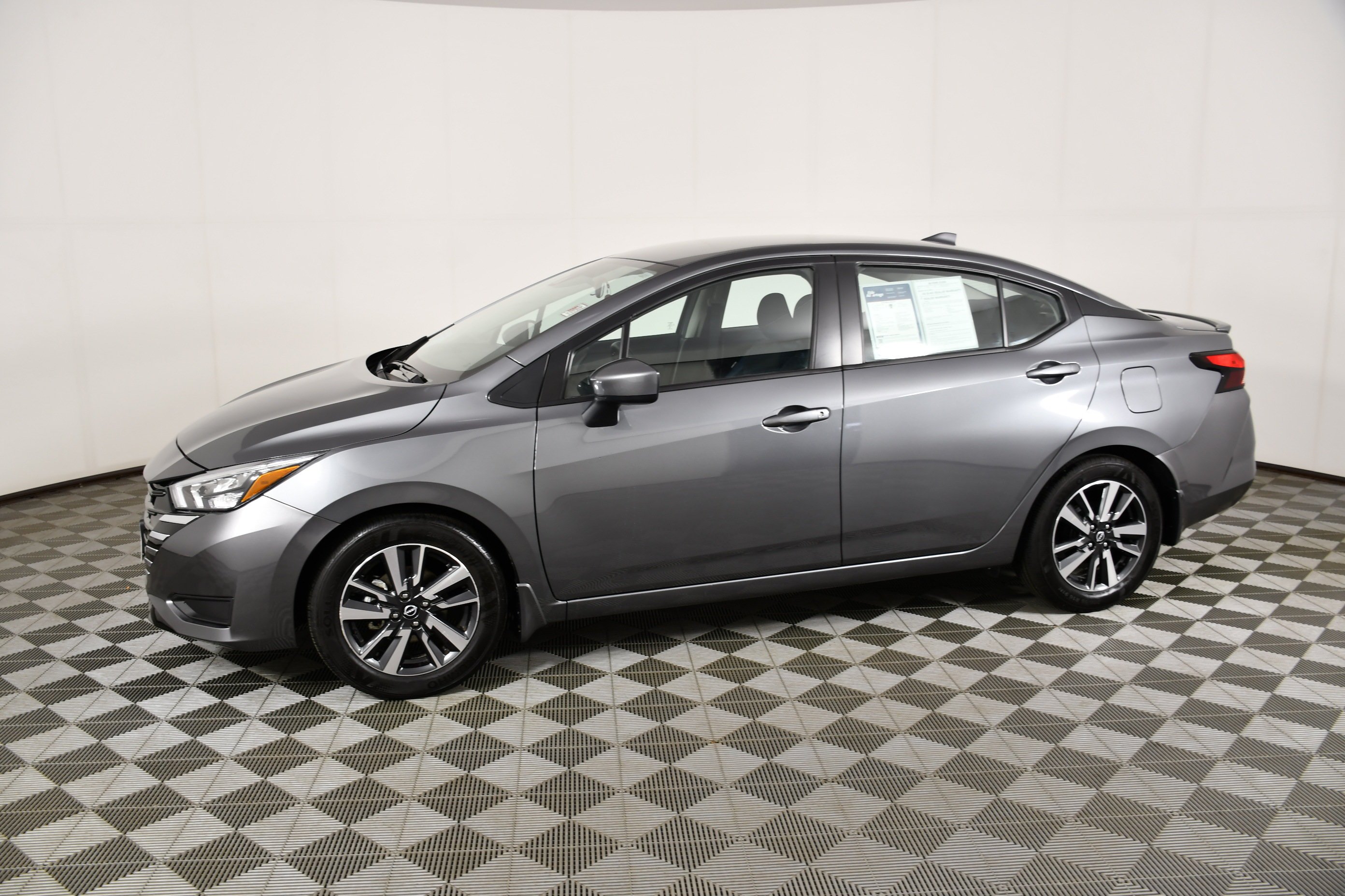 Used 2025 Gun Metallic Nissan SV image 9