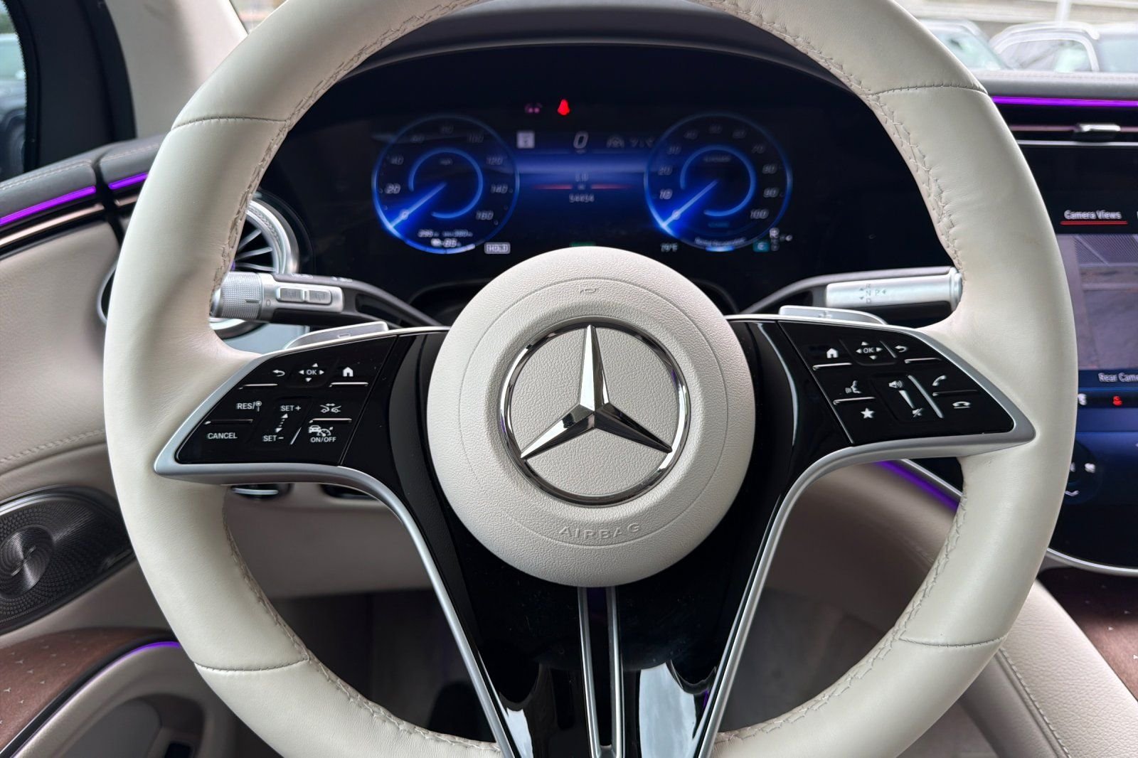 Certified Used 2024 Green Mercedes-Benz 450 image 24