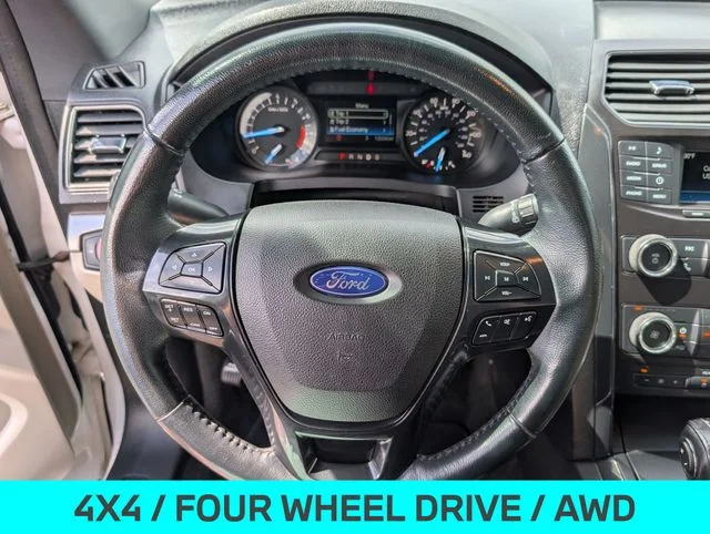 Used 2018 White Ford XLT image 14