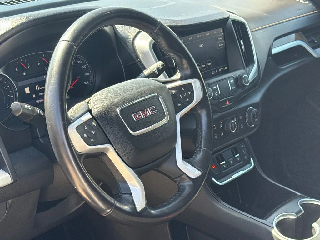 Used 2021 White GMC SLE image 16