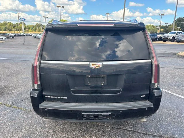 Used 2016 Black Cadillac Platinum Edition image 18
