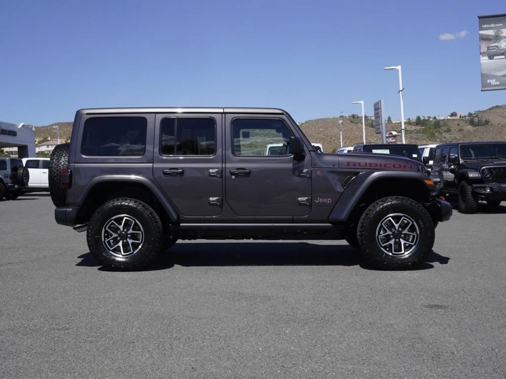 New 2026 Granite Crystal Metallic Clear-Coat Exterior Paint Jeep Rubicon image 2