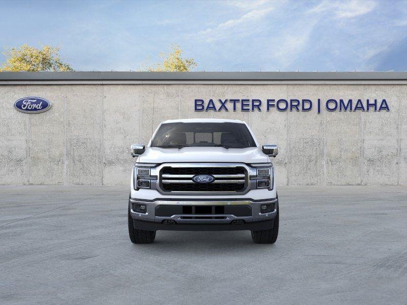 New 2026 Star White Metallic Tri-Coat Ford LARIAT image 21