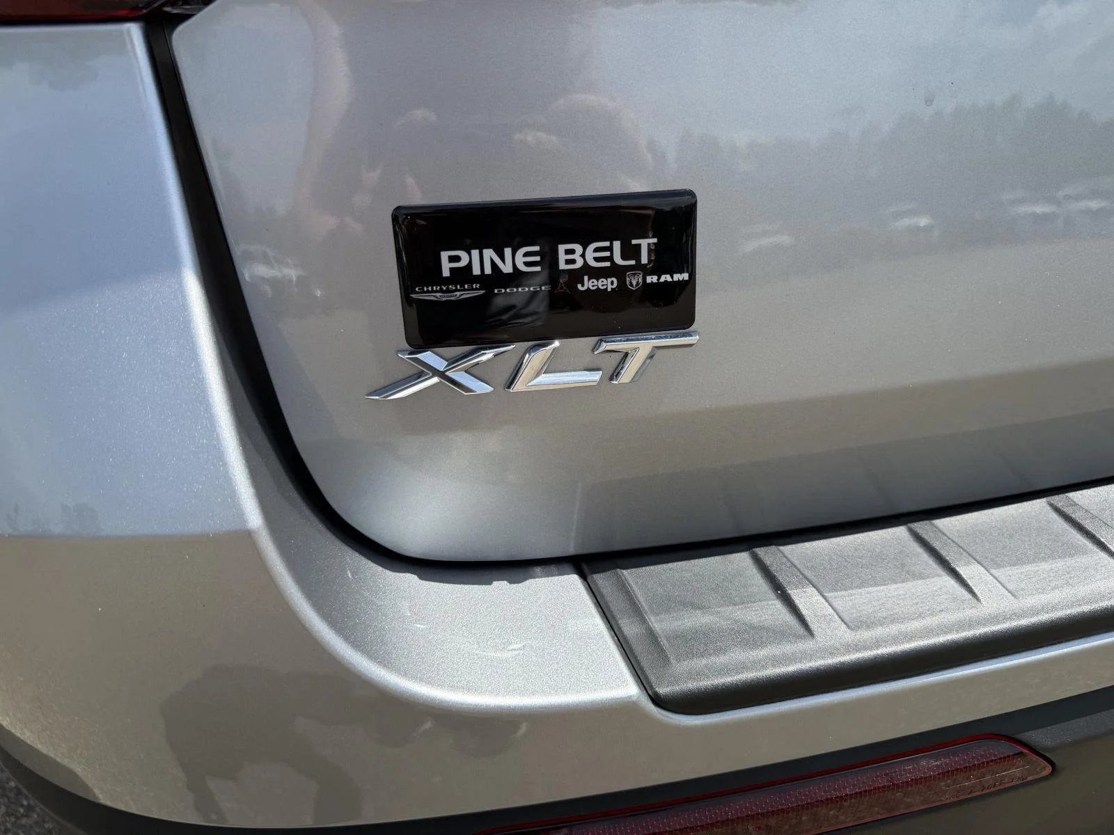 Used 2023 Iconic Silver Ford XLT image 26