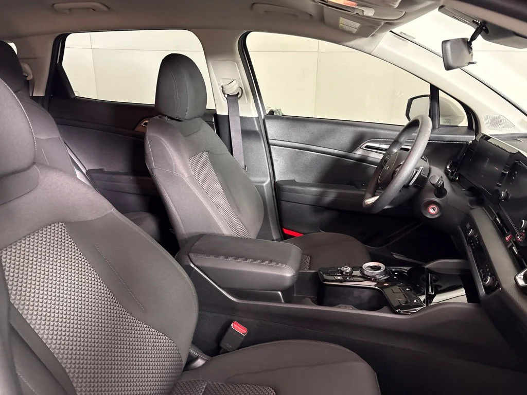 Used 2023 White Kia LX image 16