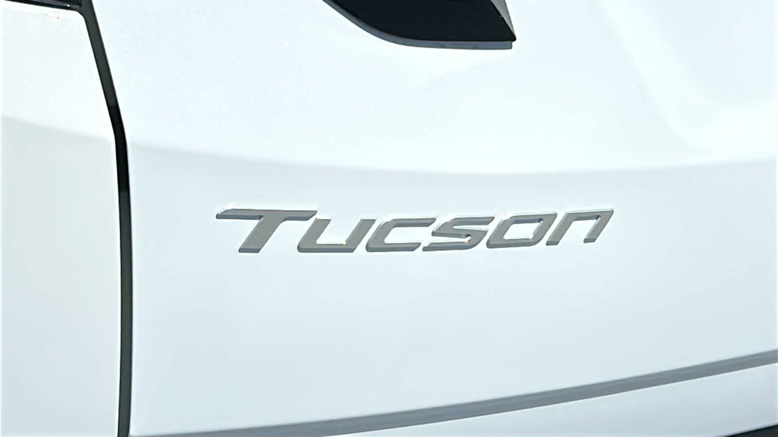 New 2026 Serenity White Pearl Hyundai SE AWD image 28
