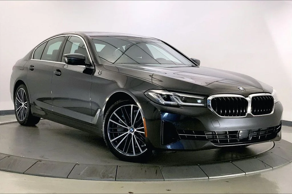2021 BMW 5 Series 540i xDrive Sedan's photo