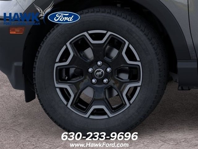 New 2026 Carbonized Gray Metallic Ford Outer Banks® image 19
