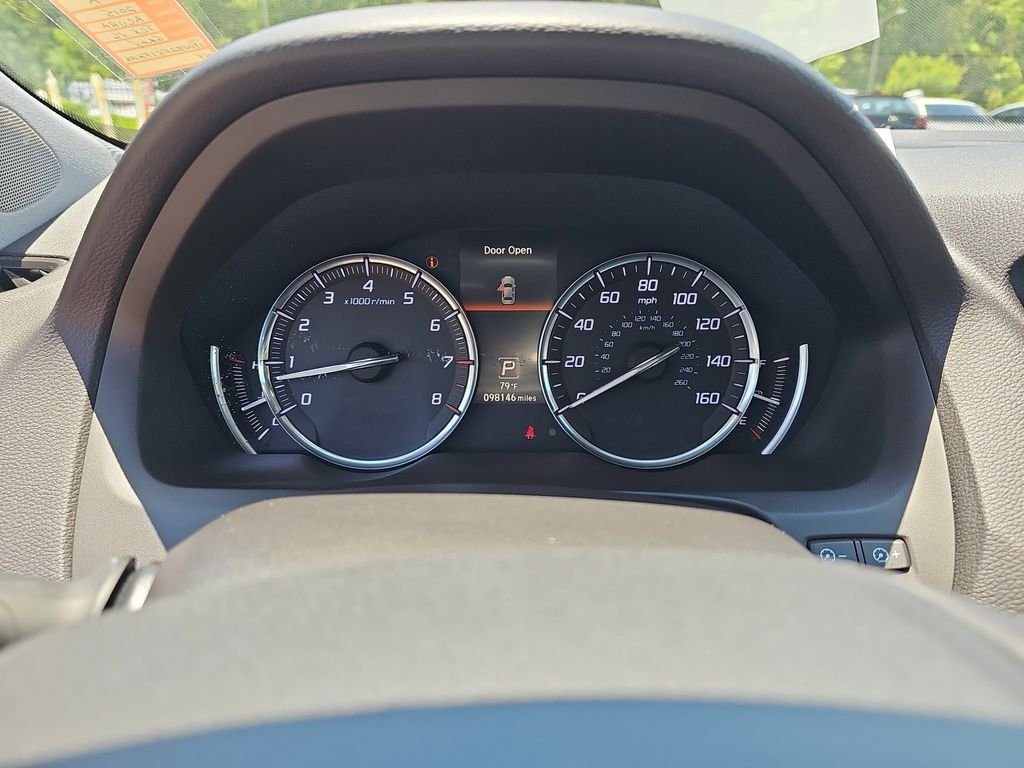 Used 2015  Acura V6 Tech image 18