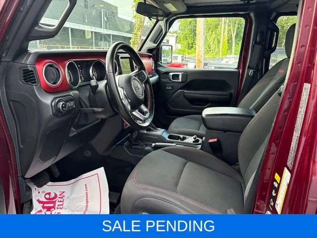 Certified Used 2021 Snazzberry Pearlcoat Jeep Rubicon image 2