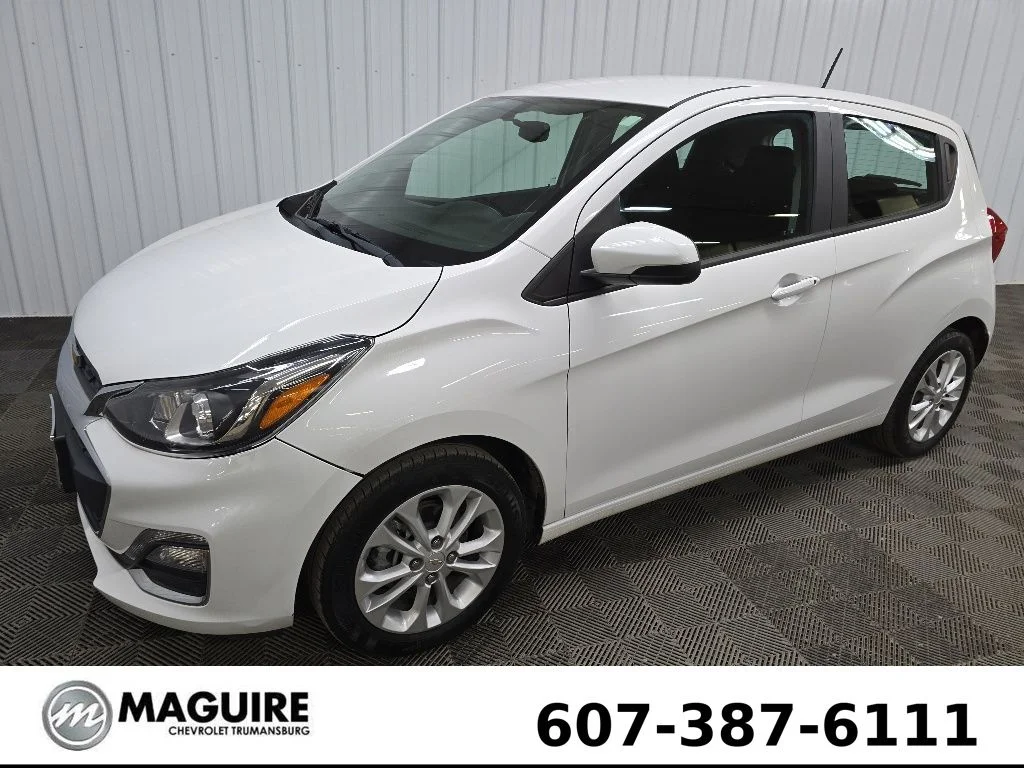 Used 2020 Summit White Chevrolet 1LT image 6
