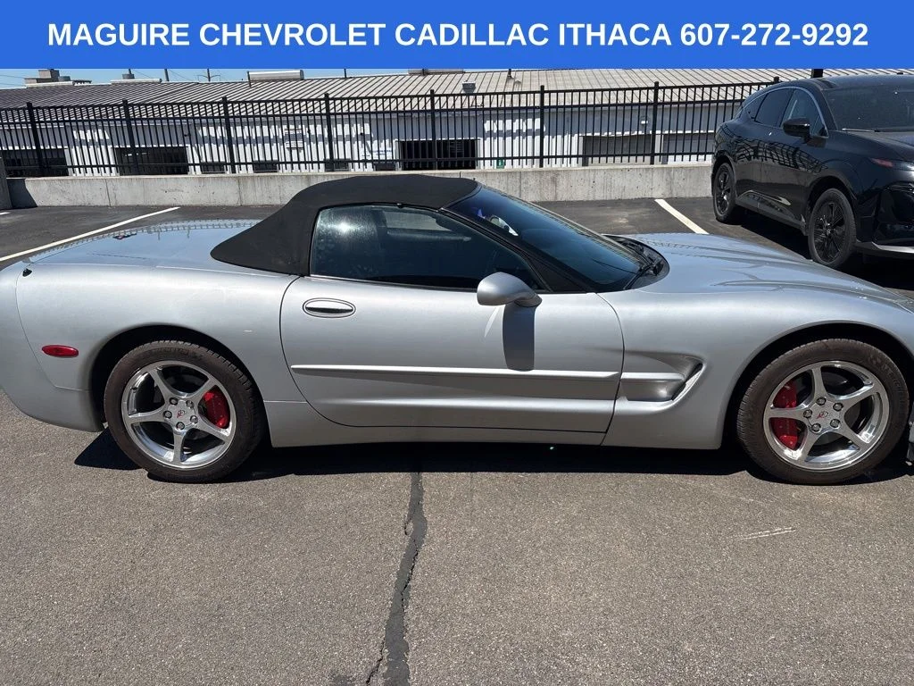 Used 2000 Silver Chevrolet Base image 3