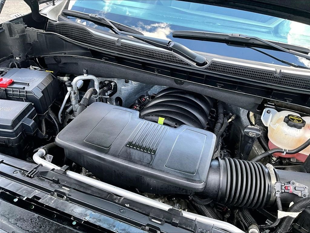 Used 2024 Black Chevrolet ZR2 image 36