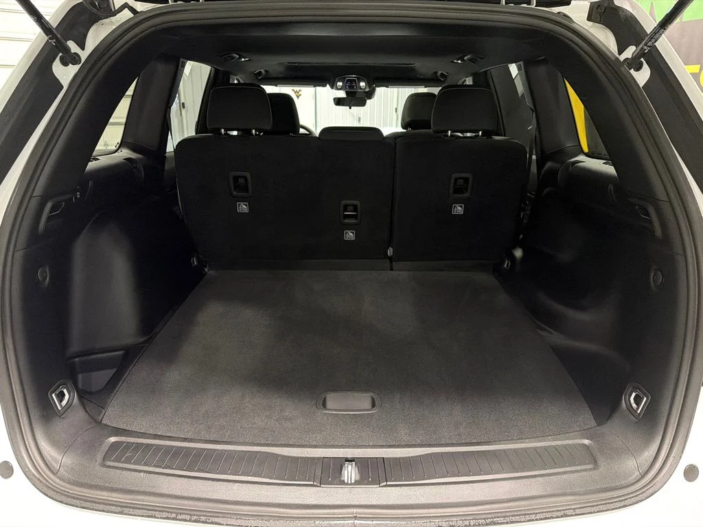 Certified Used 2025 Bright White Clearcoat Jeep Laredo X image 40