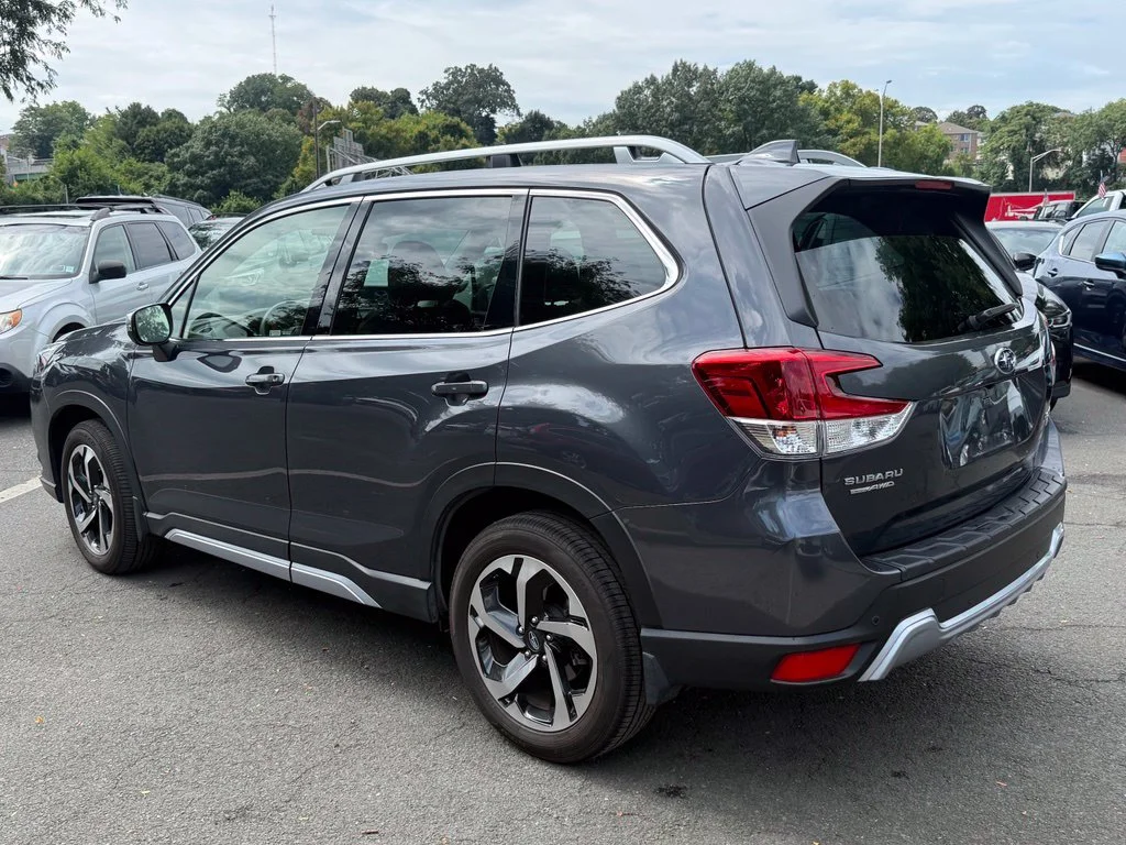 Used 2023 Magnetite Gray Metallic Subaru Touring image 10