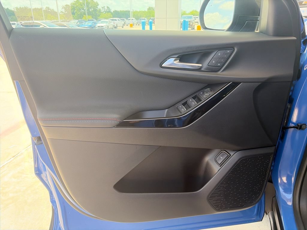 Used 2025 Reef Blue Metallic Chevrolet RS image 23