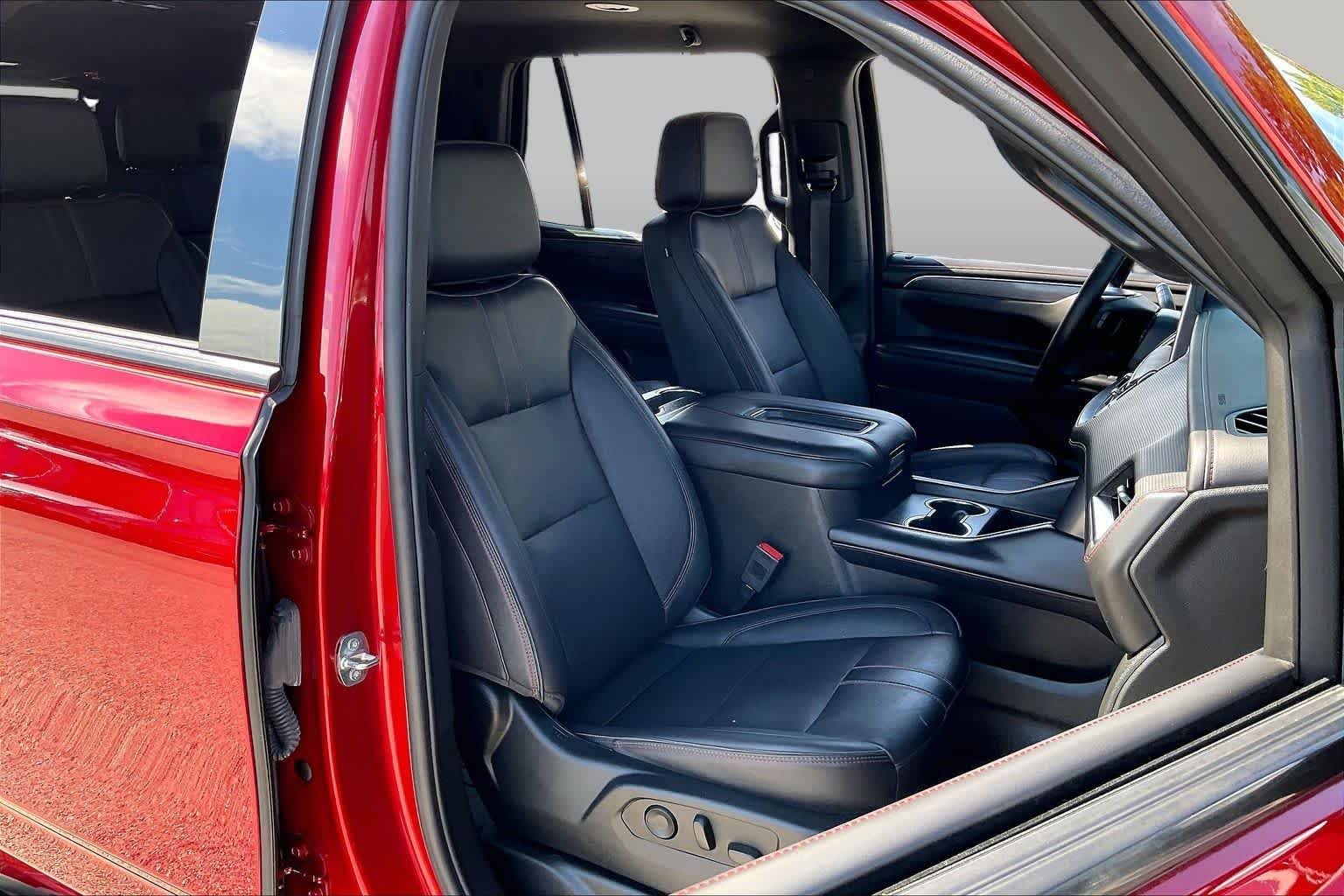 Used 2023 RADIANT RED TINTCOAT Chevrolet RST image 9