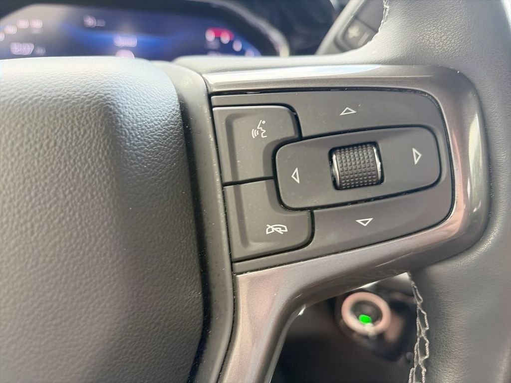Used 2024 Black Chevrolet High Country image 26