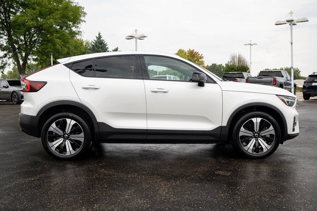 Used 2023 Volvo C40 Plus with VIN YV4ED3GL4P2032635 for sale in Glendale, WI