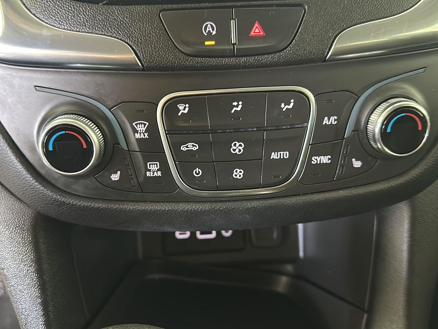 Used 2024 Summit White Chevrolet LT image 18