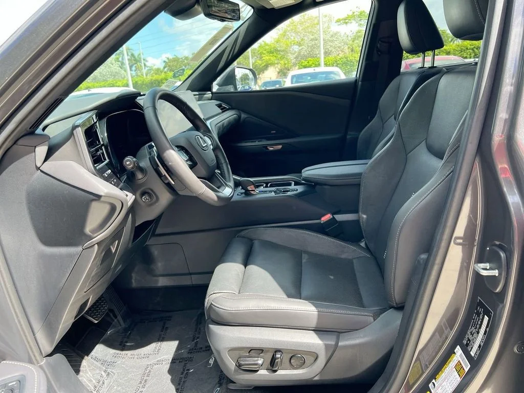 Used 2024 Gray Lexus 350 Luxury image 12