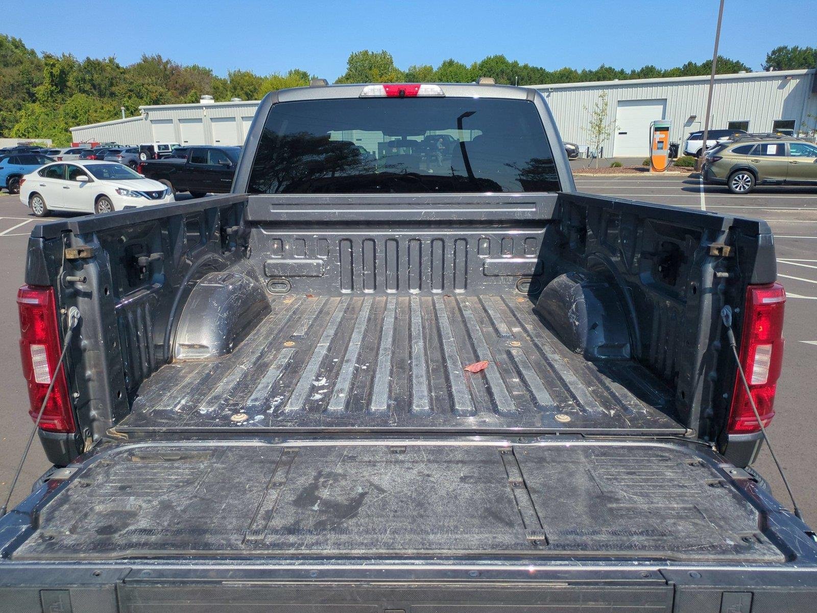Used 2022 Carbonized Gray Metallic Ford XL image 33