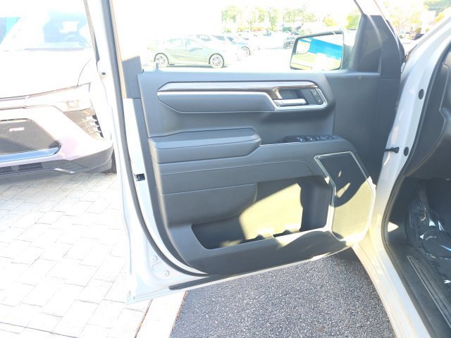 Used 2026 White Sands Chevrolet RST image 15