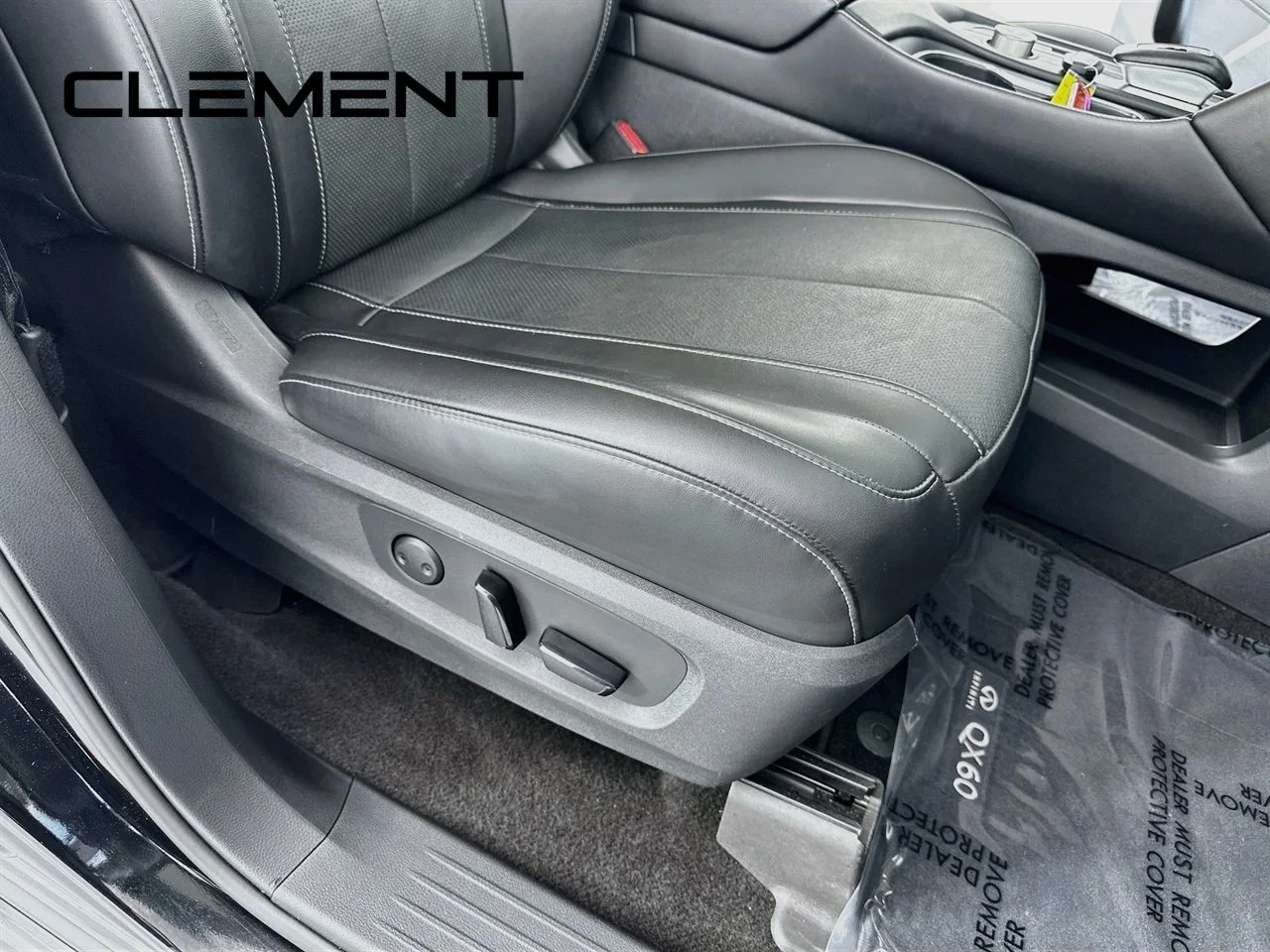 Used 2022 Mineral Black INFINITI PURE image 35