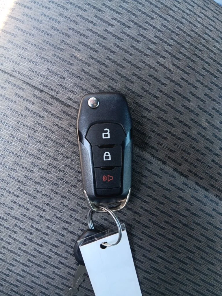 Used 2016 Ingot Silver Metallic Ford XLT image 33