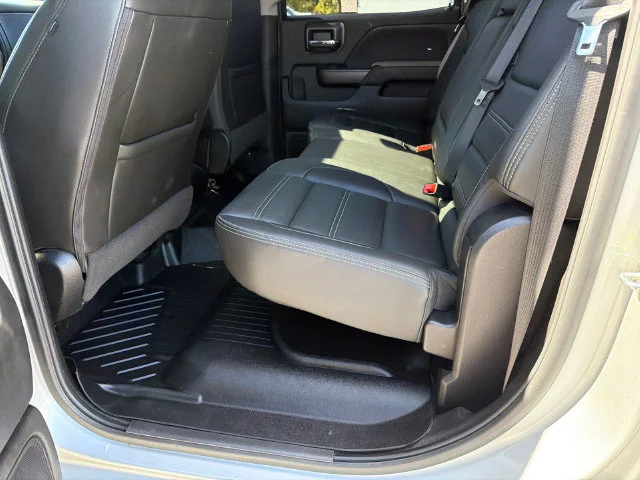 Used 2019 QUICKSILVER METALLIC GMC Denali image 20