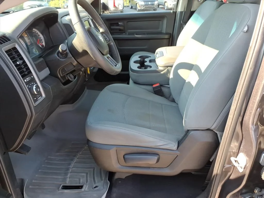 Used 2018 Gray Ram Express image 7