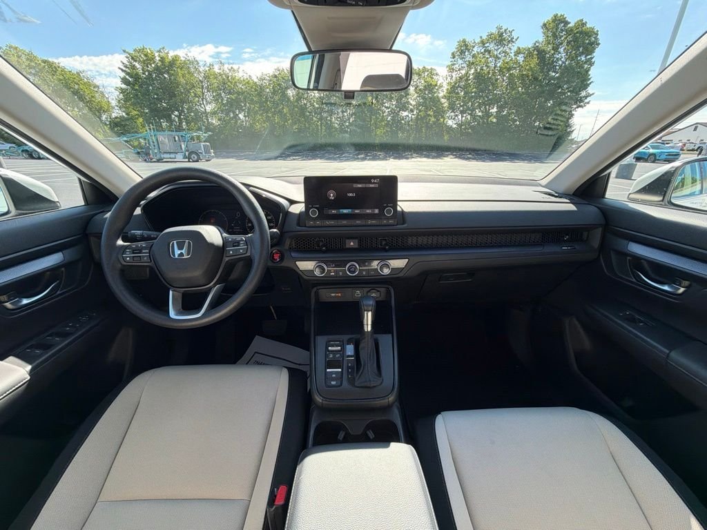 2023 Honda CR-V LX - Photo 11
