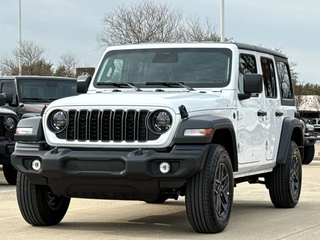 New 2026 Bright White Clear-Coat Exterior Paint Jeep Sport S image 3