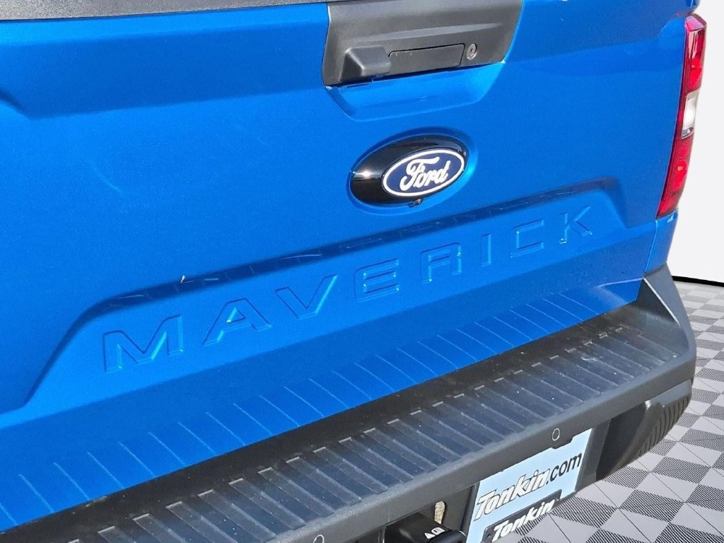 New 2026 Blue Ford Lariat image 24