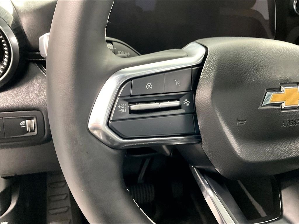 Used 2024 White Chevrolet LT image 24