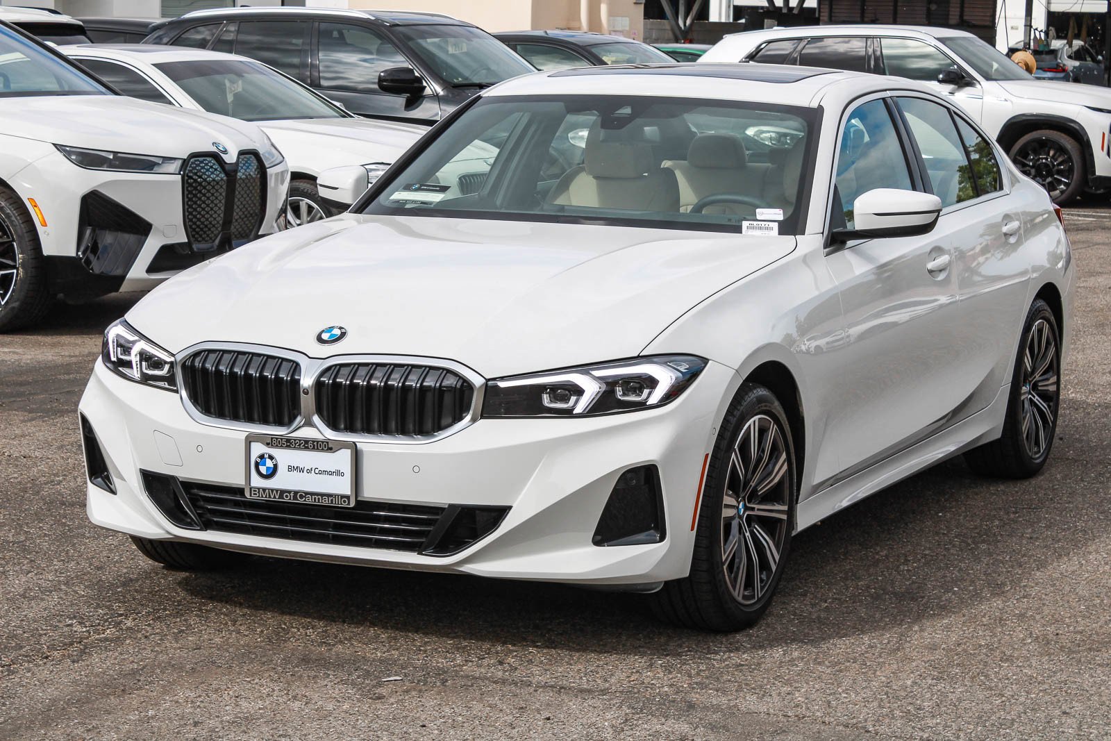 Used 2026 Alpine White BMW 330i image 3