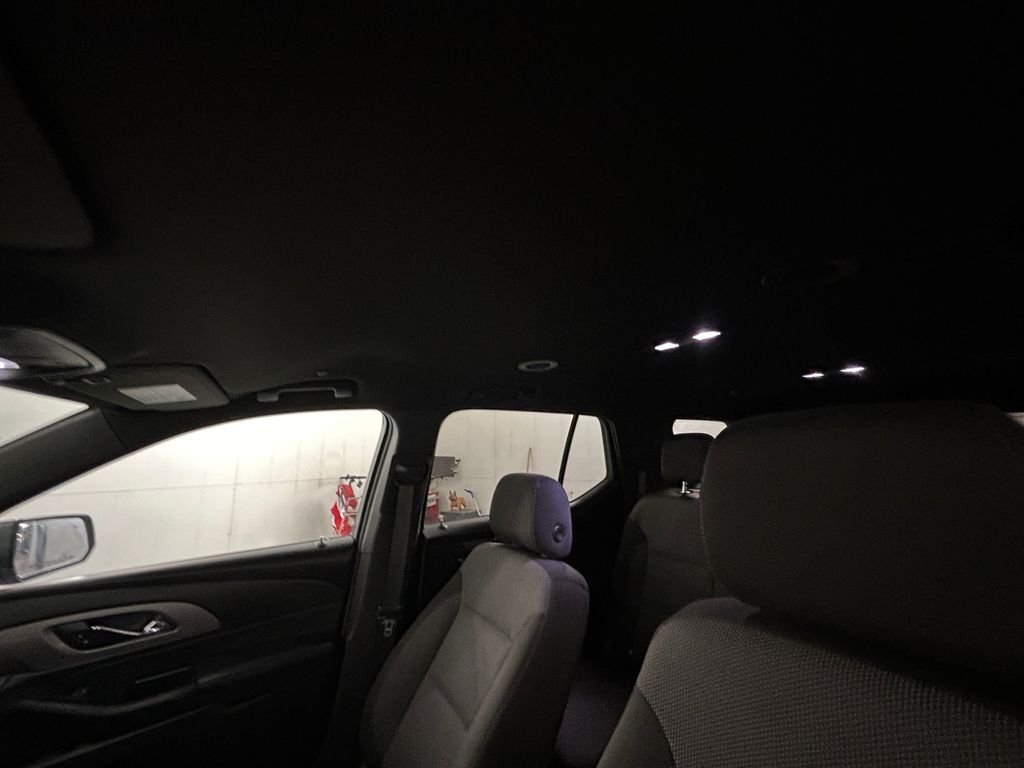 Used 2023 Green Chevrolet LT image 25