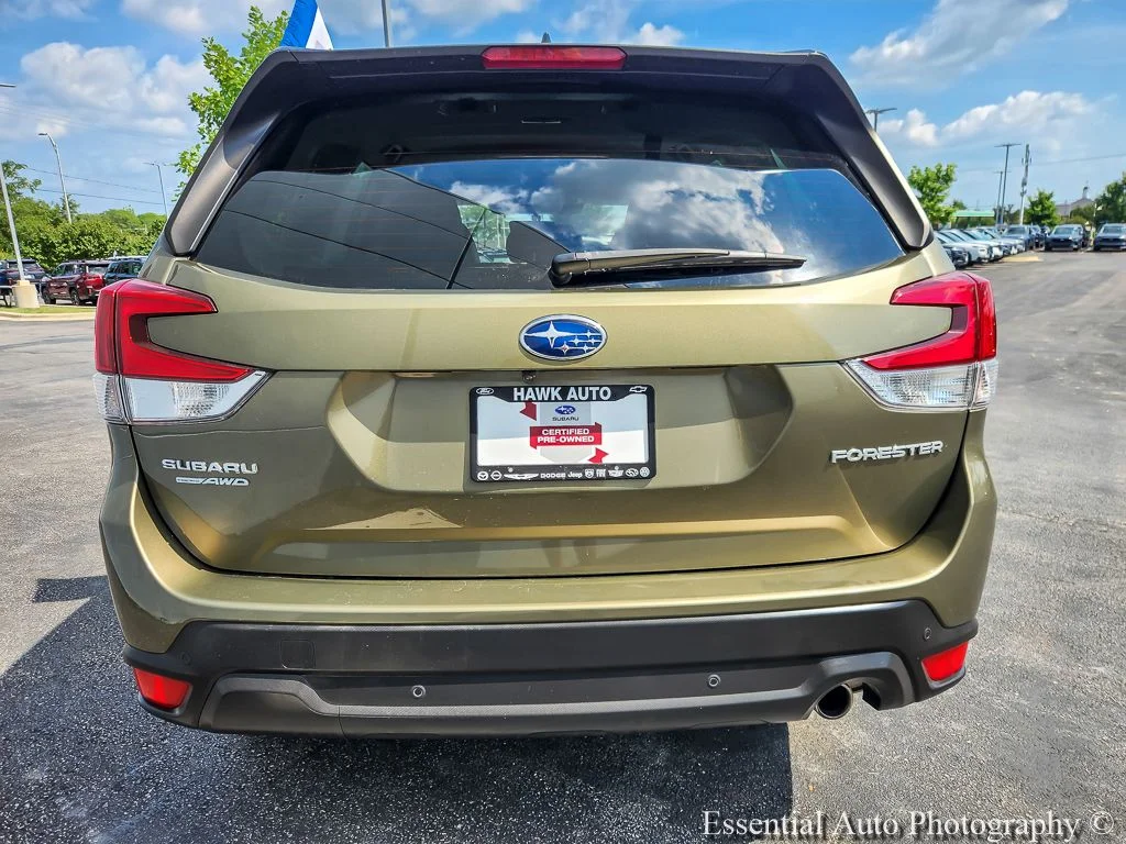 Used 2024 Brown Subaru Limited image 5