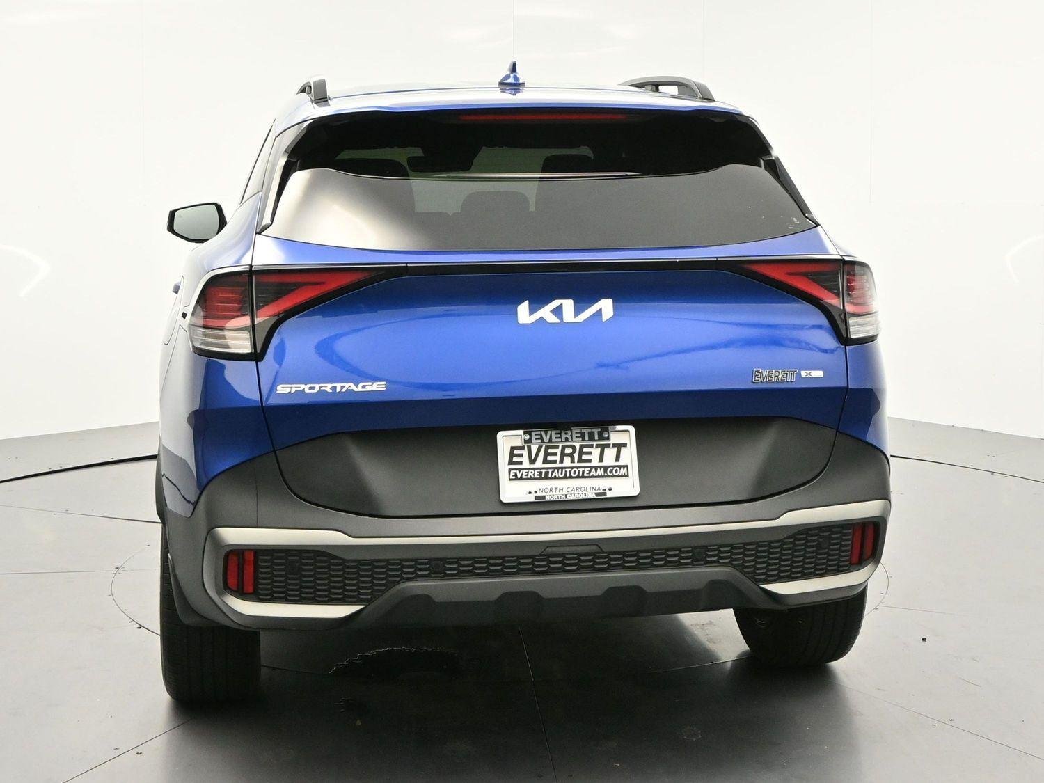 Used 2024 Sapphire Blue Kia X-Line image 6