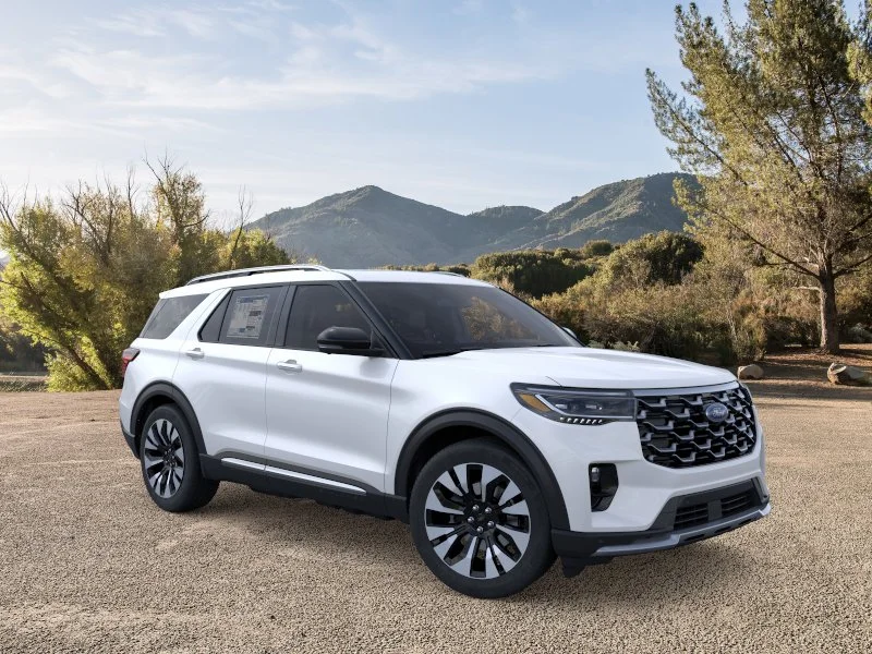 New 2026 Star White Metallic Tri-Coat Ford Platinum™ image 31