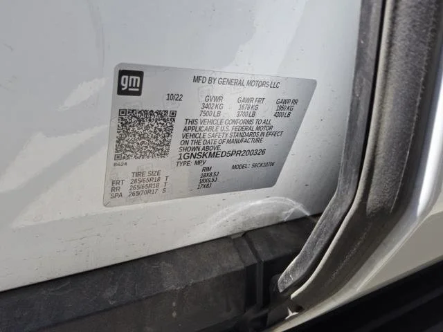 Used 2023 SUMMIT WHITE Chevrolet LS image 27