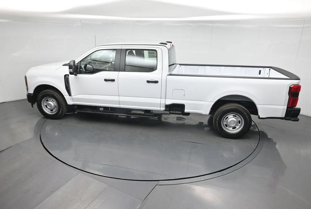 New 2026 White Ford XL image 37