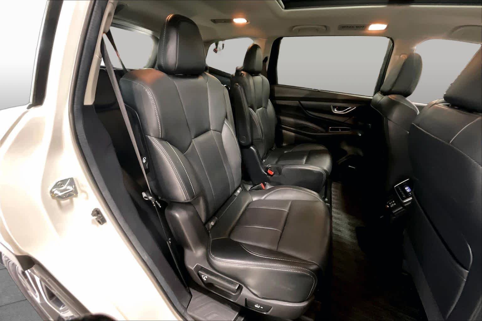 Used 2023 Crystal White Pearl Subaru Limited image 20