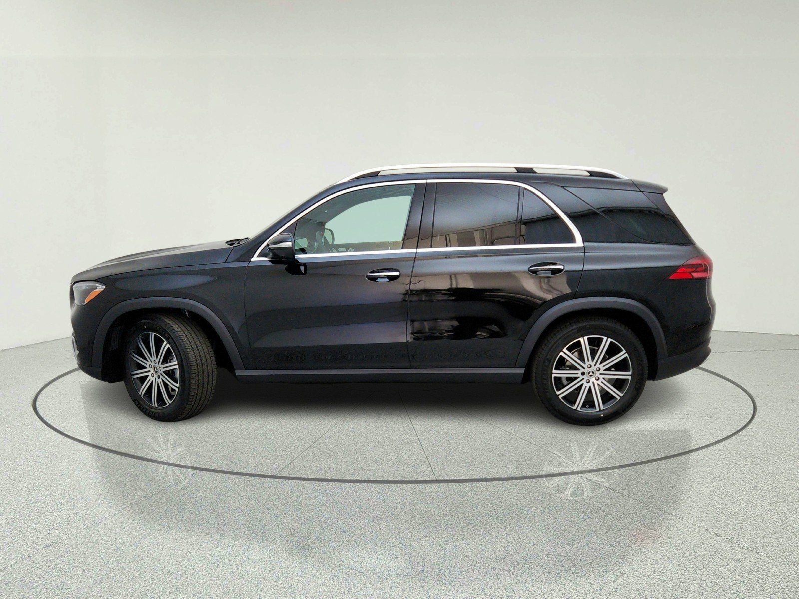 New 2026 Black Mercedes-Benz GLE 350 SUV image 26