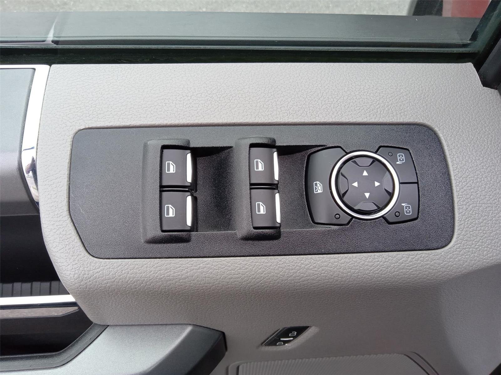 Used 2018 Red Ford XLT image 13