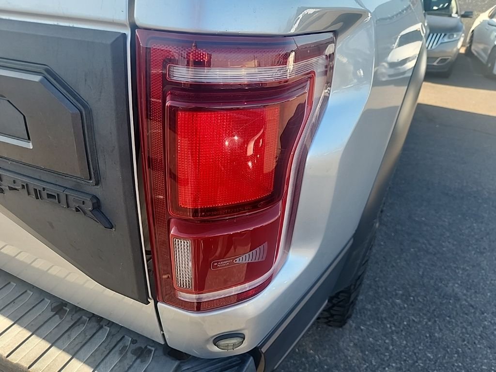 Used 2019 Ingot Silver Ford Raptor image 14