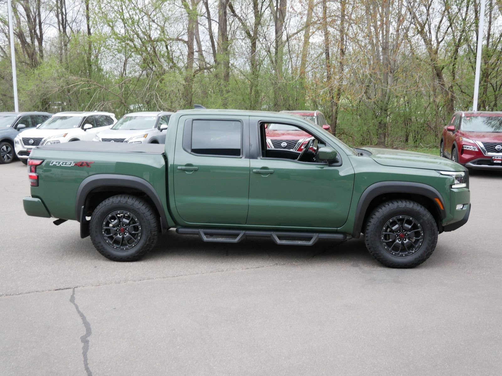 Certified 2022 Nissan Frontier PRO-4X with VIN 1N6ED1EK8NN632021 for sale in Maplewood, Minnesota