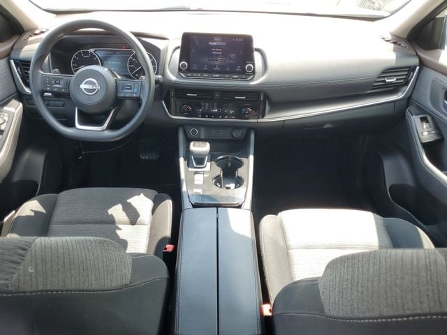 2022 Nissan Rogue SV - Photo 11