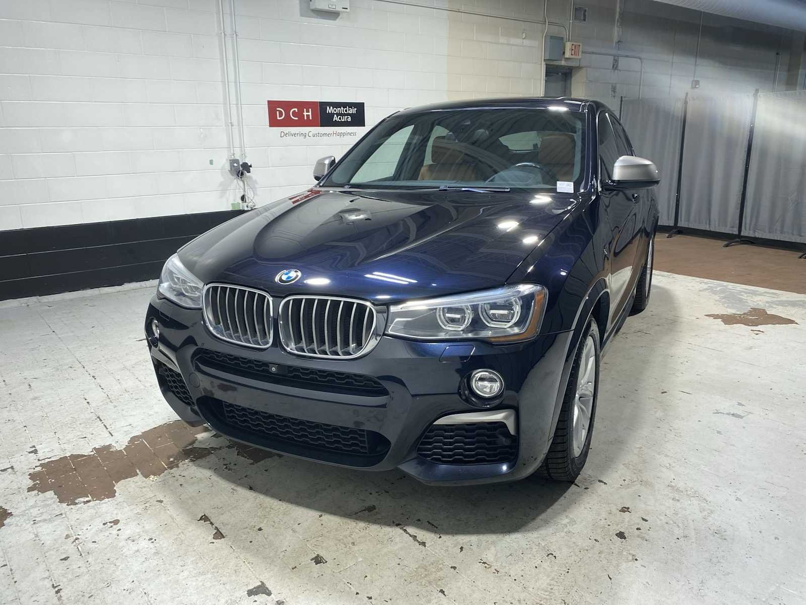 2017 BMW X4 M40i's photo