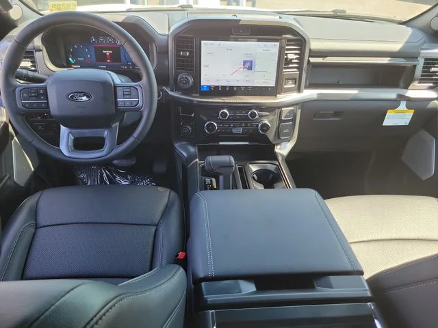 New 2026 Star White Metallic Tri-Coat Ford Lariat image 17